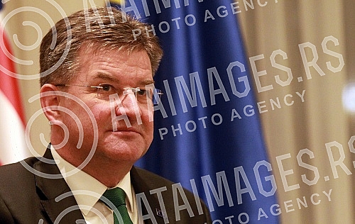 The President of the Republic of Serbia, Aleksandar Vucic, met with the US Deputy Assistant Secretary of State, Gabriel Escobar, and the European Union Special Representative for Belgrade-Pristina Dialogue and Other Western Balkans Regional Issues, M