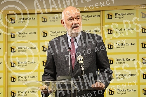 The Freedom and Justice Party, the People's Party, the Democratic Party, the Free Citizens Movement, the Movement for Change, the Free Serbia Movement, the Sloga Trade Union, the Democratic Union of Vojvodina Hungarians and the Civic Platform held a 