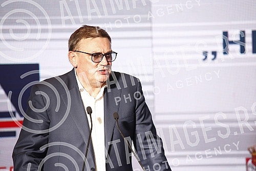 JP Putevi Srbije organized the promotion of new campaigns for raising traffic safety on state roads through the education of drivers and other traffic participants.JP Putevi Srbije je organizovalo promociju novih Kampanja za podizanje bezbednosti u