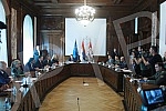 The President of the Republic of Serbia, Aleksandar Vucic, chaired a session of the National Security Council.Predsednik Republike Srbije Aleksandar Vucic predsedavao je  sednicom Saveta za nacionalnu bezbednost. 