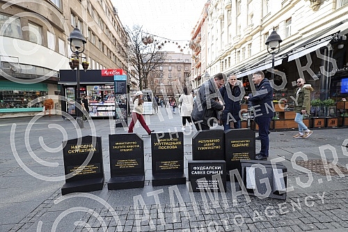 In Knez Mihailova Street, near the Russian Tsar restaurant, a press conference was held by the president of the movement 