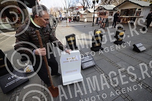 In Knez Mihailova Street, near the Russian Tsar restaurant, a press conference was held by the president of the movement 