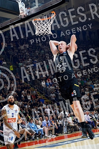 The third game of the semifinals of the AdmiralBet ABA League playoffs between BC Partizan NIS and BC Buducnost Voli took place in the Aleksandar Nikolic Hall.Treca utakmica polufinala plej-ofa AdmiralBet  ABA lige izmedju KK Partizan NIS i KK Budu