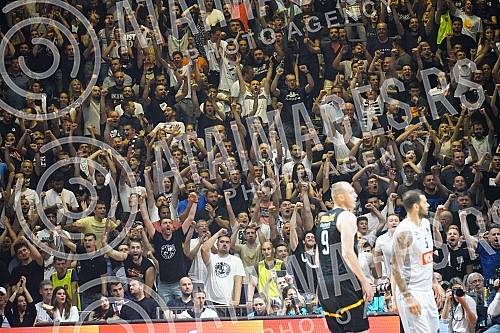 The third game of the semifinals of the AdmiralBet ABA League playoffs between BC Partizan NIS and BC Buducnost Voli took place in the Aleksandar Nikolic Hall.Treca utakmica polufinala plej-ofa AdmiralBet  ABA lige izmedju KK Partizan NIS i KK Budu