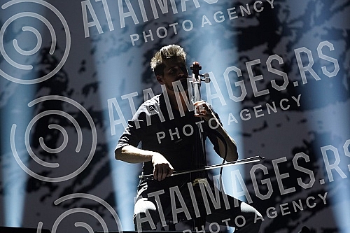 2CELLOS, the duo Luka Sulic and Stjepan Hauser held a concert in Stark Afrena as part of their 2CELLOS world tour, which is their last joint tour.2CELLOS, duo Luka Sulic i Stjepan Hauser odrzao je u sklopu  svetske turneje 2CELLOS, koja im je posle