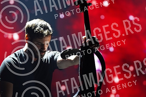 2CELLOS, the duo Luka Sulic and Stjepan Hauser held a concert in Stark Afrena as part of their 2CELLOS world tour, which is their last joint tour.2CELLOS, duo Luka Sulic i Stjepan Hauser odrzao je u sklopu  svetske turneje 2CELLOS, koja im je posle