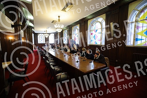 Coalition Sovereignists - Sasa Radulovic, Milan Stamatovic, Jovana Stojkovic submitted the list for the parliamentary elections to the Republic Election Commission.Koalicija Suverenisti - Sasa Radulovic, Milan Stamatovic, Jovana Stojkovic predala j