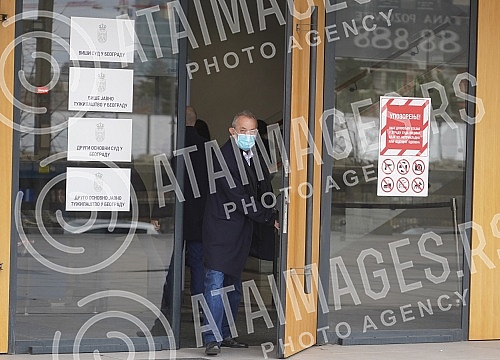 Director Miroslav Mika Aleksic is leaving the Palace of Justice. Reziser Miroslav Mika Aleksic izlazi iz Palate pravde.  