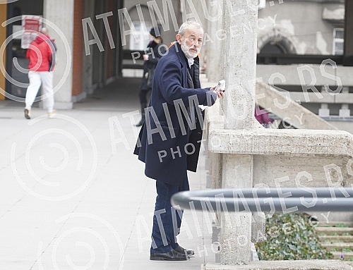Director Miroslav Mika Aleksic is leaving the Palace of Justice. Reziser Miroslav Mika Aleksic izlazi iz Palate pravde.  
