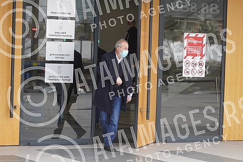 Director Miroslav Mika Aleksic is leaving the Palace of Justice. Reziser Miroslav Mika Aleksic izlazi iz Palate pravde.  