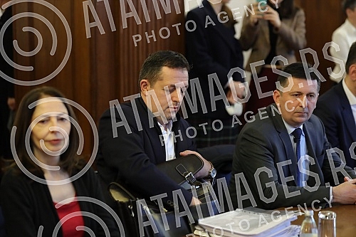 Coalition Sovereignists - Sasa Radulovic, Milan Stamatovic, Jovana Stojkovic submitted the list for the parliamentary elections to the Republic Election Commission.Koalicija Suverenisti - Sasa Radulovic, Milan Stamatovic, Jovana Stojkovic predala j