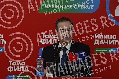 As part of the SPS - JS - ZS Coalition election campaign, a rally was held in Grocka.U okviru predizborne kampanje Koalicije SPS - JS - ZS odrzan je skup u Grockoj.