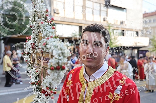 Today, the City of Belgrade celebrates its glory, the Ascension of the Lord - Savior's Day, and on that occasion, this year the Savior's Day liturgy passed through the central city streets and reached the plateau in front of the Temple of St. Sava, w