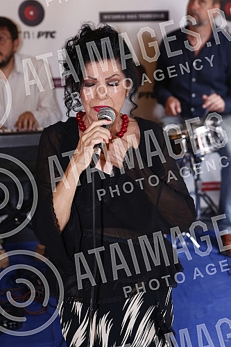 Promotion of the unusual music edition 