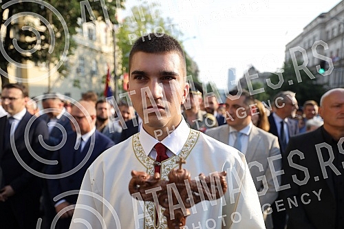 Today, the City of Belgrade celebrates its glory, the Ascension of the Lord - Savior's Day, and on that occasion, this year the Savior's Day liturgy passed through the central city streets and reached the plateau in front of the Temple of St. Sava, w
