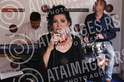 Promotion of the unusual music edition 