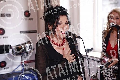 Promotion of the unusual music edition 