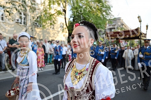 Today, the City of Belgrade celebrates its glory, the Ascension of the Lord - Savior's Day, and on that occasion, this year the Savior's Day liturgy passed through the central city streets and reached the plateau in front of the Temple of St. Sava, w
