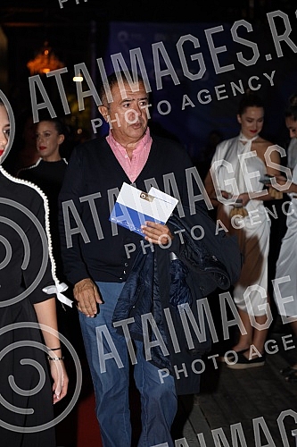 The project Opera on the water on the plateau behind the Geozavod was realized for the fourth time in the capital of Serbia, and the program included an all-evening performance of the opera Rigoletto, in which the main title role was played by the fa