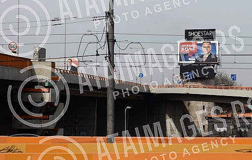 Posters for the campaign trail for President of the Republic of Serbia which will be held on 2nd April 2017.Plakati za predizbornu kampanju za predsednika Republike Srbije koji se odrzavaju 2. aprila 2017. 
