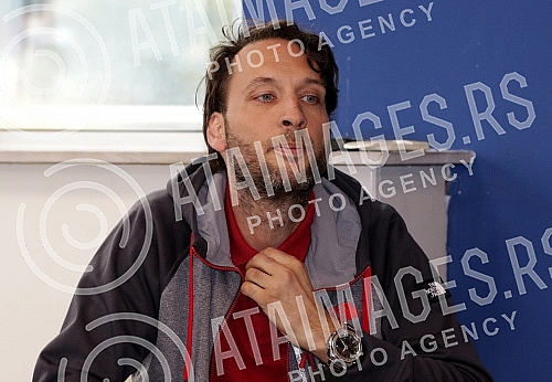 A press conference was held at the OFK Belgrade stadium on the occasion of the start of filming of the feature series and film 