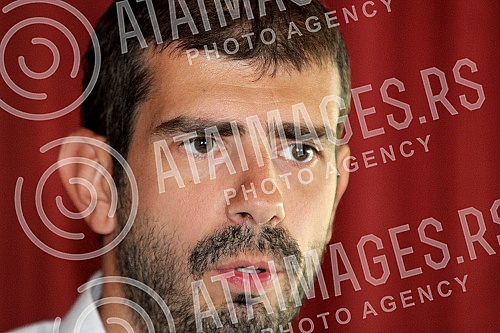 Konferencija za medije Dusana Borkovica vozaca povodom povlacenja iz WTCC i problema sa kolima odrzana u Skadarliji.