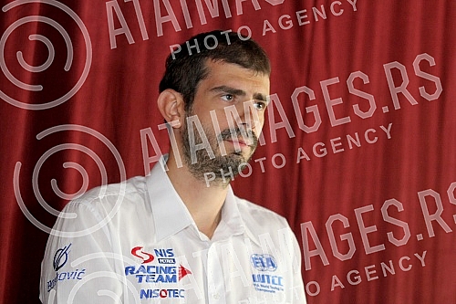 Konferencija za medije Dusana Borkovica vozaca povodom povlacenja iz WTCC i problema sa kolima odrzana u Skadarliji.