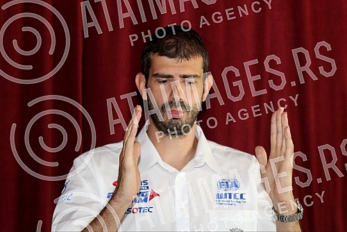 Konferencija za medije Dusana Borkovica vozaca povodom povlacenja iz WTCC i problema sa kolima odrzana u Skadarliji.