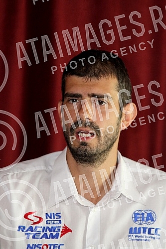 Konferencija za medije Dusana Borkovica vozaca povodom povlacenja iz WTCC i problema sa kolima odrzana u Skadarliji.