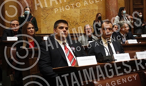 The first inter-party dialogue with representatives of parties that do not want the participation of foreigners is being held in the National assembly today.U Skupstini Srbije danas se odrzava prvi medjustranacki dijalog sa predstavnicima stranaka 