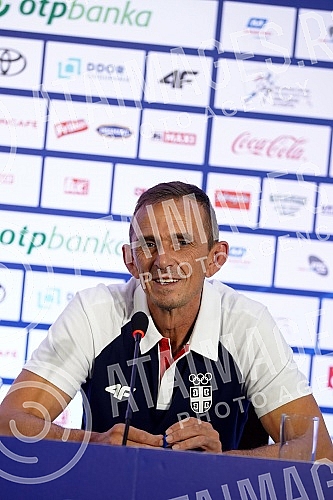 The representative of Serbia in wrestling, Zurab Datunashvili, the winner of the bronze Olympic medal at the Games in Tokyo, arrived in Serbia and on that occasion, a press conference was held at the Nikola Tesla Airport.Reprezentativac Srbije u rv