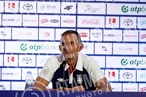 The representative of Serbia in wrestling, Zurab Datunashvili, the winner of the bronze Olympic medal at the Games in Tokyo, arrived in Serbia and on that occasion, a press conference was held at the Nikola Tesla Airport.Reprezentativac Srbije u rv