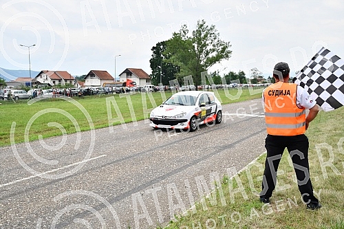 At the Kraljevo autodrome Beranovac, the National Championship in motoring on circular tracks called the Kings' Award 2022 was held.Na kraljevackom autodromu Beranovac odrzan je Nacionalni sampionat u automobilizmu na kruznim stazama pod nazivom Na
