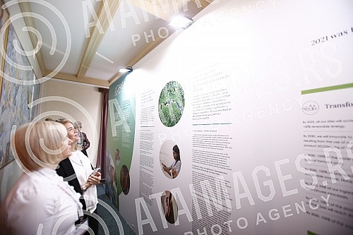 The World Conference on Basic Sciences and Sustainable Development was opened at the Serbian Academy of Sciences and Arts.U Srpskoj akademiji nauka i umetnosti otvorana je Svetska konferencija o osnovnim naukama i odrzivom razvoju.