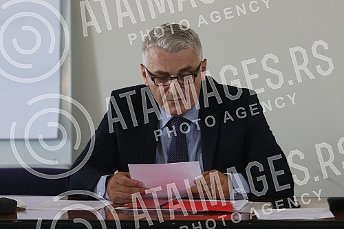 Public opening of bids for the purchase of BIP brewery.Javno otvaranje ponuda za kupovinu pivare BIP.