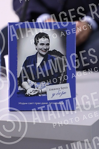 A conversation about the personality and fashion style of the first lady of Yugoslavia, Jovanka Broz, was held at the RTS club.Razgovor o licnosti i modnom stilu prve dame Jugoslavije Jovanki Broz odrzan je  u RTS klubu.