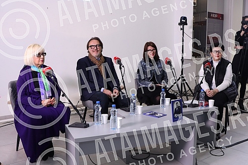 A conversation about the personality and fashion style of the first lady of Yugoslavia, Jovanka Broz, was held at the RTS club.Razgovor o licnosti i modnom stilu prve dame Jugoslavije Jovanki Broz odrzan je  u RTS klubu.