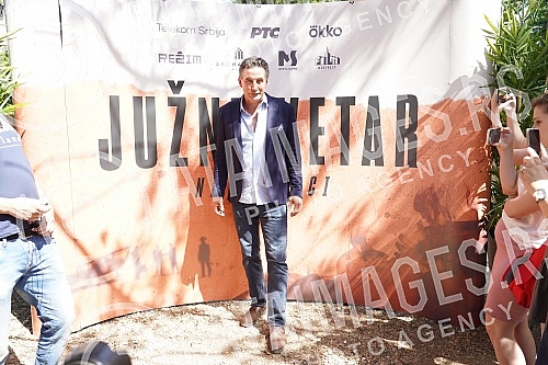 On the occasion of the beginning of the filming of the second season of the series 