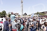 Workers of Kragujevac's Fiat blocked the highway near the Sava Center in Belgrade, as they announced because even after several rounds of negotiations they did not reach a solution with the Government of Serbia and the company on guarantees that ther