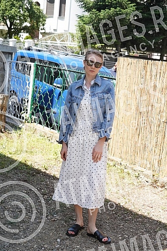 On the occasion of the beginning of the filming of the second season of the series 