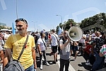 Workers of Kragujevac's Fiat blocked the highway near the Sava Center in Belgrade, as they announced because even after several rounds of negotiations they did not reach a solution with the Government of Serbia and the company on guarantees that ther