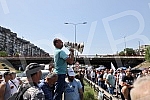 Workers of Kragujevac's Fiat blocked the highway near the Sava Center in Belgrade, as they announced because even after several rounds of negotiations they did not reach a solution with the Government of Serbia and the company on guarantees that ther