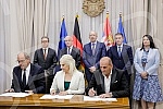 Deputy Prime Minister and Minister of Mining and Energy, Zorana Mihajlovic, signed an agreement on the construction of a new biomass heating plant in Majdanpek.Potpredsednica Vlade i ministarka rudarstva i energetike, Zorana Mihajlovic potpisala je