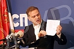 Deputy Chairman of the Freedom and Justice Party Borko Stefanovic at a press conference on the Kokez case.Zamenik predsednika Stranke slobode i pravde Borko Stefanovic na konfereciji za stampu o slucaju 