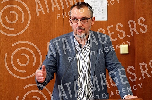 The donation of the company Nordeus to the Faculty of Electrical Engineering, with which this company equipped the faculty's laboratories with 80 of the latest computers and equipment that improves the practical work and training of new generations o