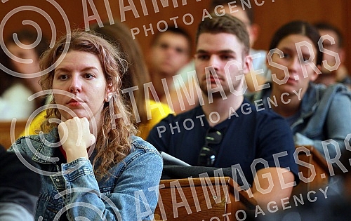 The donation of the company Nordeus to the Faculty of Electrical Engineering, with which this company equipped the faculty's laboratories with 80 of the latest computers and equipment that improves the practical work and training of new generations o