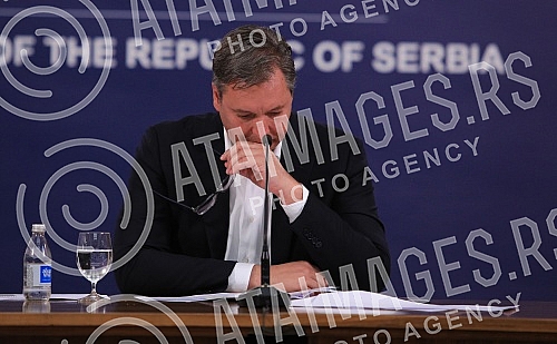 The President of the Republic of Serbia, Aleksandar Vucic, held a press conference in the building of the General Secretariat of the President of the Republic of Serbia.Predsednik Republike Srbije Aleksandar Vucic odrzao je konferenciju za novinare
