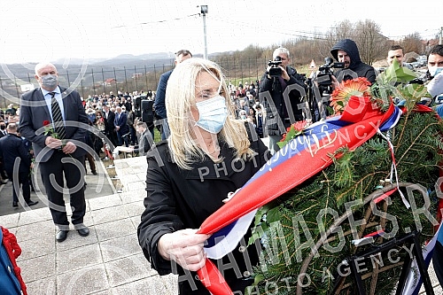 A memorial service was held at the Memorial Ossuary in the Banja Luka settlement of Drakulic, wreaths and flowers were laid for more than 2,300 Serbs who were brutally killed by the uprising 79 years ago in this settlement and in the villages of Moti