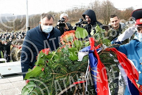 A memorial service was held at the Memorial Ossuary in the Banja Luka settlement of Drakulic, wreaths and flowers were laid for more than 2,300 Serbs who were brutally killed by the uprising 79 years ago in this settlement and in the villages of Moti