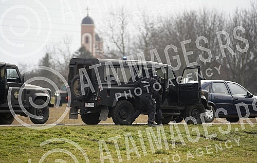 he President of the Republic and supreme commander of the Serbian army, Aleksandar Vucic, attended a demonstration of the capabilities of members of the Serbian army's 72nd special operations brigade, 63rd parachute brigade and part of the air force 